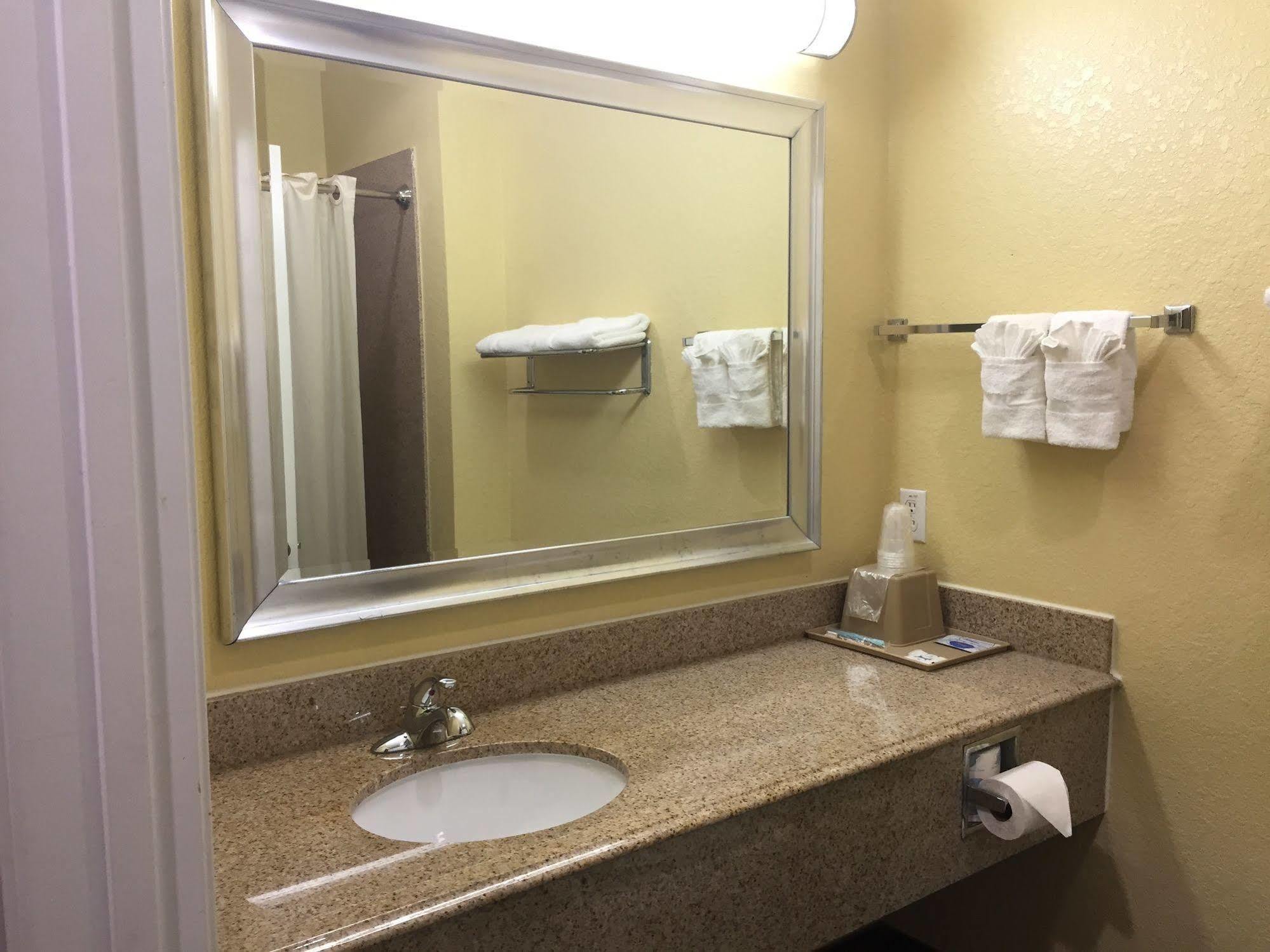Highlands Suites Εξωτερικό φωτογραφία